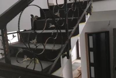 Casă cu 5 camere cu Teren 420 Mp în Bradu - 6