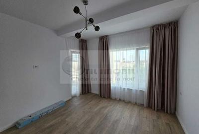 Casa/Vila de inchiriat - 800 euro - 4