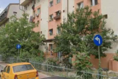 Apartament cu 2 camere semidecomandat în 1 Decembrie 1918 - 3