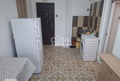 Garsonieră în Micro 12 - 7