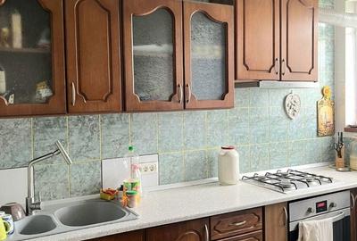 Casă cu 6 camere cu Teren 2300 Mp în Iepurești - 12
