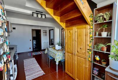 Apartament cu 3 camere semidecomandat, mobilat în Florești - 3