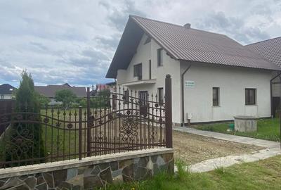 Casă cu 4 camere în Horodnic - 7