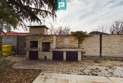 Spa?iu comercial in Gradi?te - 2