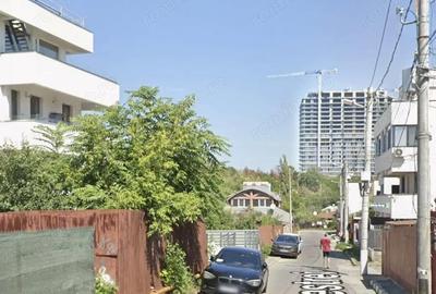 Teren de 172 mp, în Petricani - 2