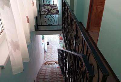 Casa noua de vanzare cu etaj - 2