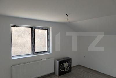 Casă cu 7 camere cu Teren 600 Mp în Central - 8