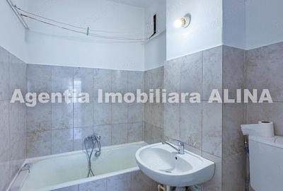 Apartament cu 3 camere decomandat în Minerul - 2