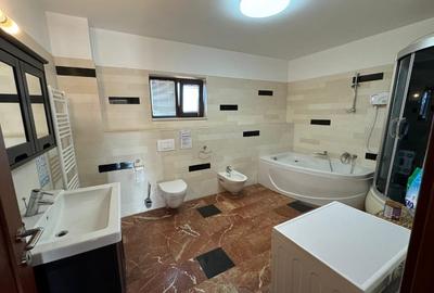 Vilă premium cu grădină spectaculoasă și casă de oaspeți - 8