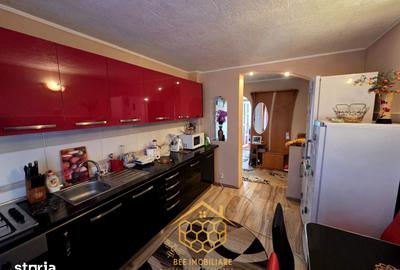 Apartament cu 3 camere decomandat în Central - 2