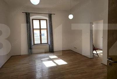 Garsonieră semidecomandată, mobilată în Central - 2