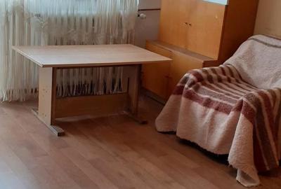 Apartament cu 3 camere decomandat în Central - 9