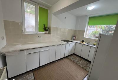 Apartament cu 3 camere decomandat în Ștrand - 12