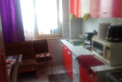 Apartament cu 2 camere semidecomandat în Berceni - 10
