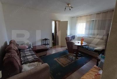 Apartament cu 3 camere semidecomandat în 14 Mai - 8