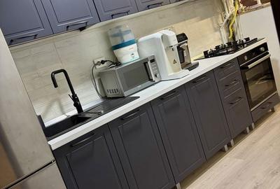 Apartament cu 4 camere în Central - 1