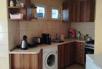 Apartament cu 2 camere semidecomandat în Micro 16 - 3