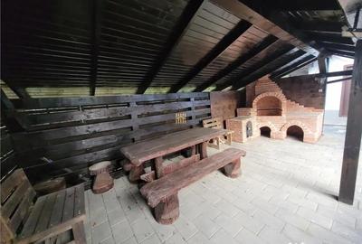 Casă cu 7 camere cu Teren 2000 Mp în Mălini - 6