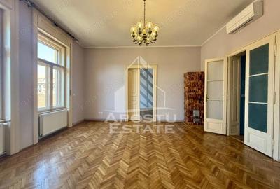 Apartament cu 5 camere decomandat în Sinaia - 14
