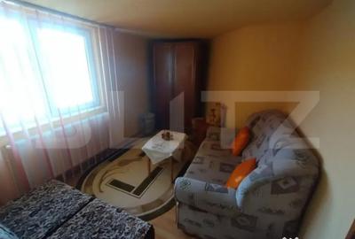 Casă cu 4 camere cu Teren 2000 Mp în Central - 3