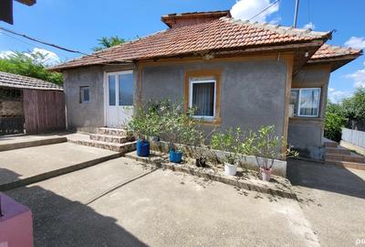 Casa+teren 9700mp - 3