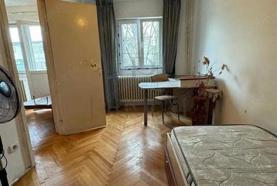 Apartament cu 3 camere semidecomandat în Dacia