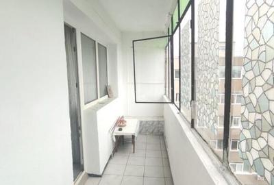 2 camere, etaj 9/10, centrala proprie Bld. Republicii - 9