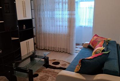 Apartament cu 2 camere decomandat în Crâng - 2