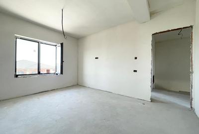 Duplex cu 5 camere cu Canalizare în Moșnița Veche - 12