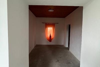 Casă individuală cu 4 camere cu Teren 1079 Mp în Dudeștii Vechi - 9