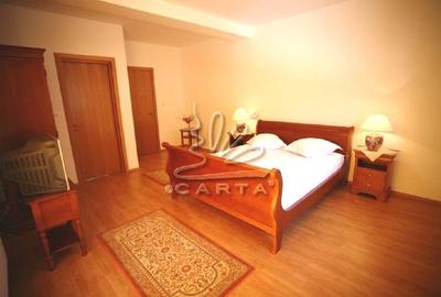 Vila de Vânzare lângă Castelul Bran – Oază de Liniște și Eleganță - 7
