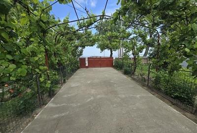 Casă individuală cu 6 camere cu Canalizare în Bahna - 16