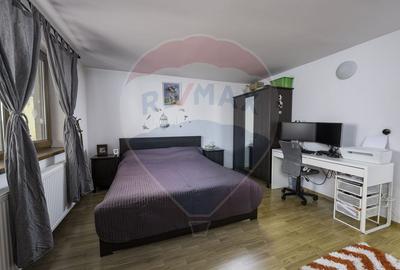 Casă cu 4 camere cu Teren 500 Mp în Bâcu - 8