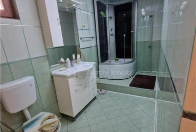 Casa pe sol, eleganta - Piata Mare - 5