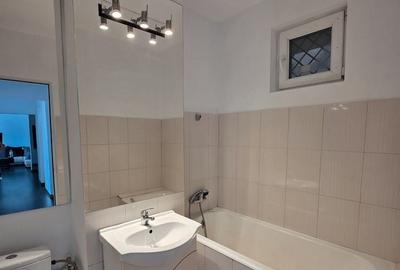 Apartament cu 3 camere decomandat în Bucur Obor - 9