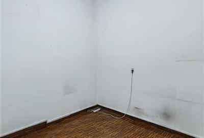 De vanzare spatiu comercial zona Centru - 3