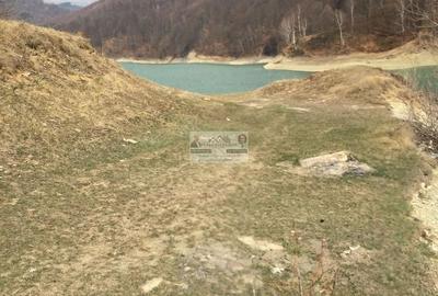 Spațiu comercial, în Urleta - 4