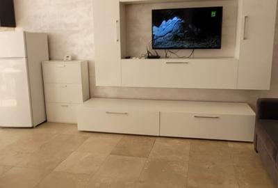 Apartament cu 3 camere semidecomandat, mobilat în Central - 17