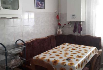 Apartament cu 4 camere decomandat în Central - 6