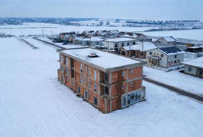 Garsonieră decomandată, mobilată în Sânandrei - 3