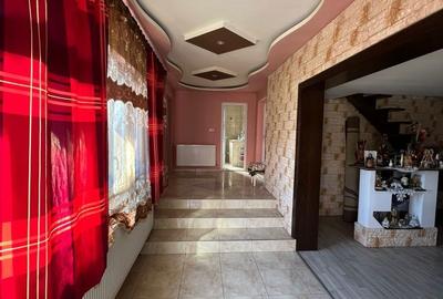 Casă cu 4 camere în Turda - 8