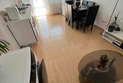 Apartament cu 2 camere decomandat în Exterior Vest