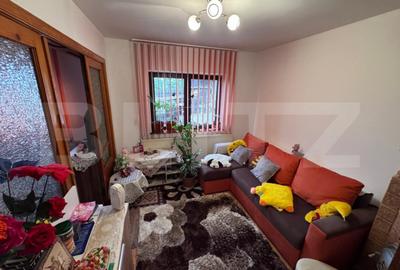 Casă cu 5 camere cu Canalizare în Central - 13