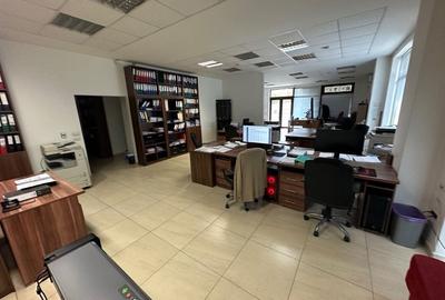 Spatiu Comercial zona Aradului - 4 locuri de parcare - 9