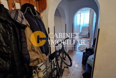 Apartament cu 3 camere semidecomandat, mobilat în Alexandru cel Bun - 8