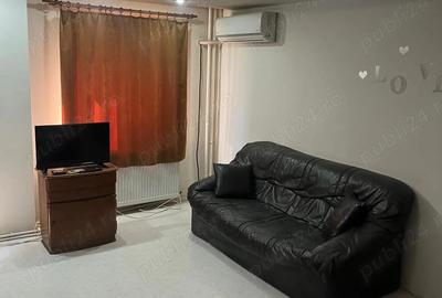 Garsonieră decomandată în Central - 2