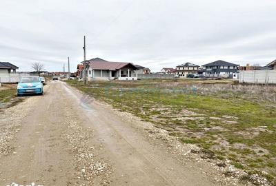 Teren de 500 mp, în Central - 3