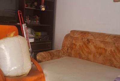 De vanzare casa/ curte comuna (2 vecini) - 6