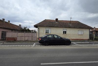 Casă cu Teren 1040 Mp în Central - 3