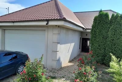 Casă în Central - 1